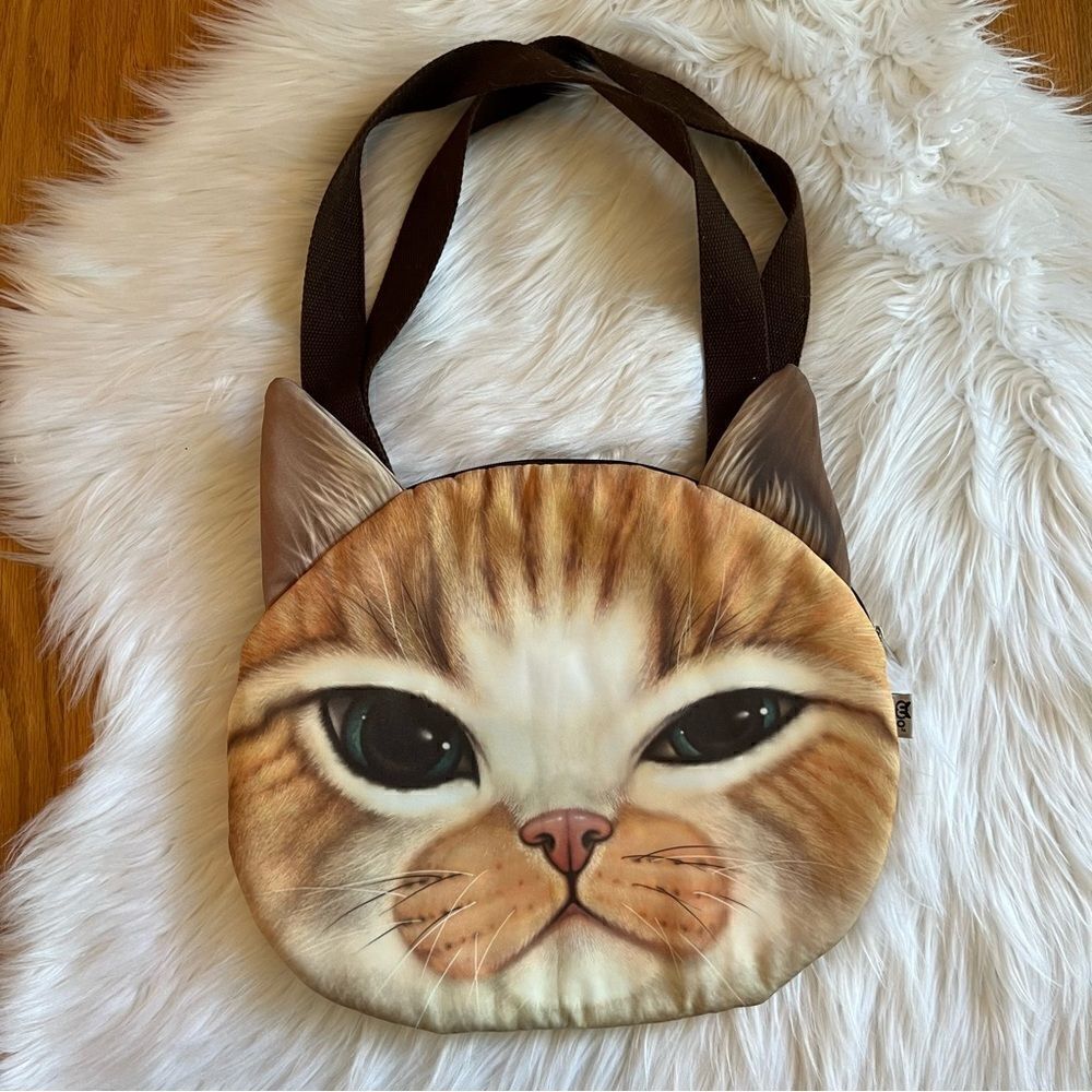 WO2 X-Dolls Life Like Cat Bag Whimsical, Artsy, Kitschy